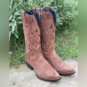 Justin western boots mid calf soft leather pointed toe 6 coastal cowgirl rodeo